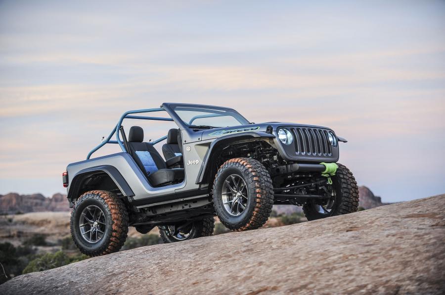  Jeep 4SPEED Concept (JL) 2018 года  (фото 8 из 39)